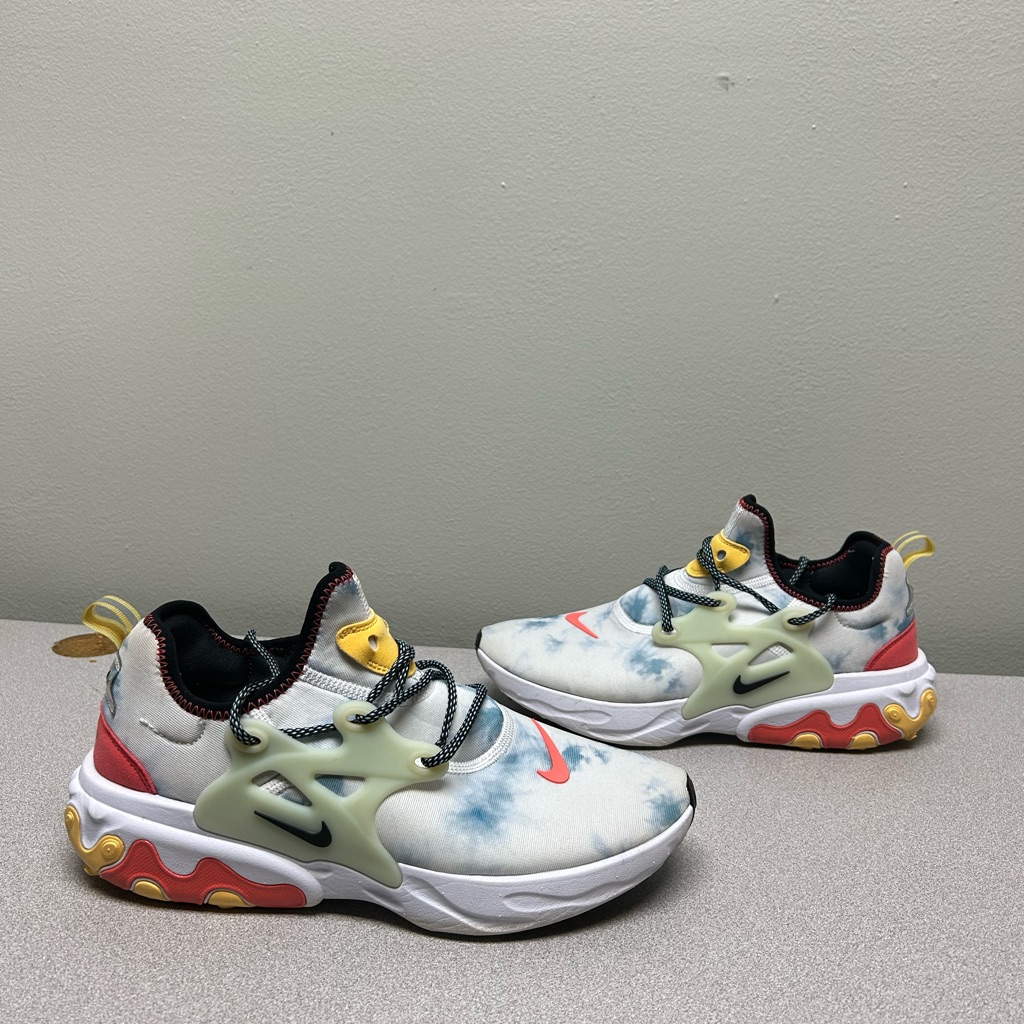 Nike React Presto Alien